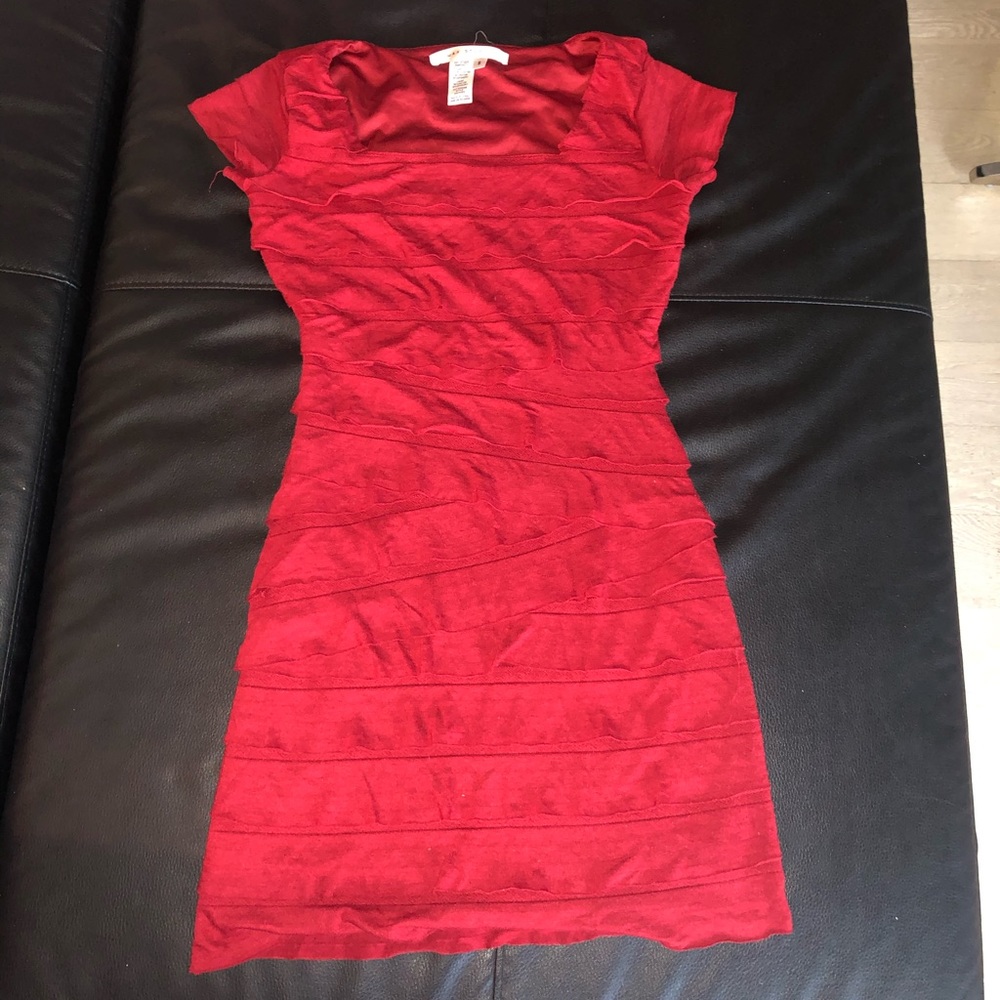 Red fitted Max Studio Dress, size small